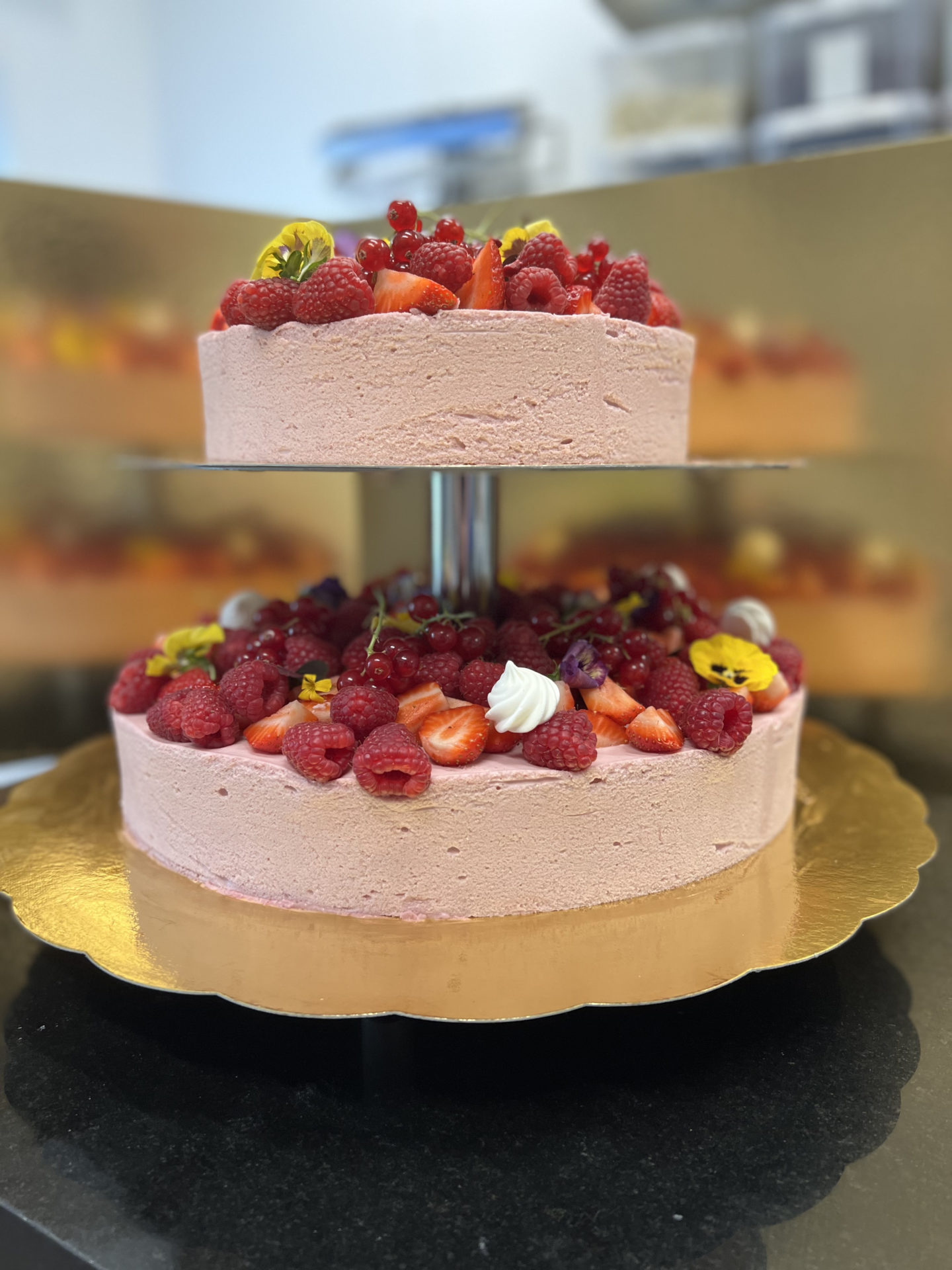 Specialbeställd tårta från Roslagsbageriet